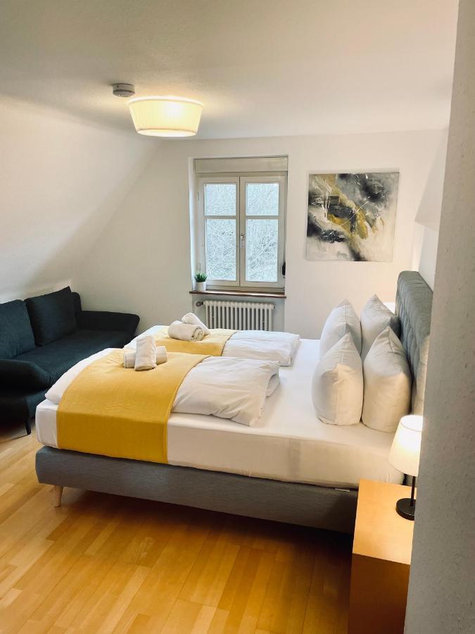 Hotel & Restaurant Gruener Baum Merzhausen Buitenkant foto
