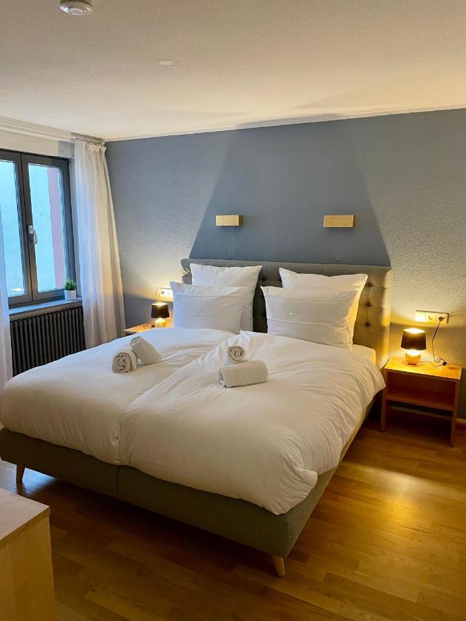 Hotel & Restaurant Gruener Baum Merzhausen Buitenkant foto
