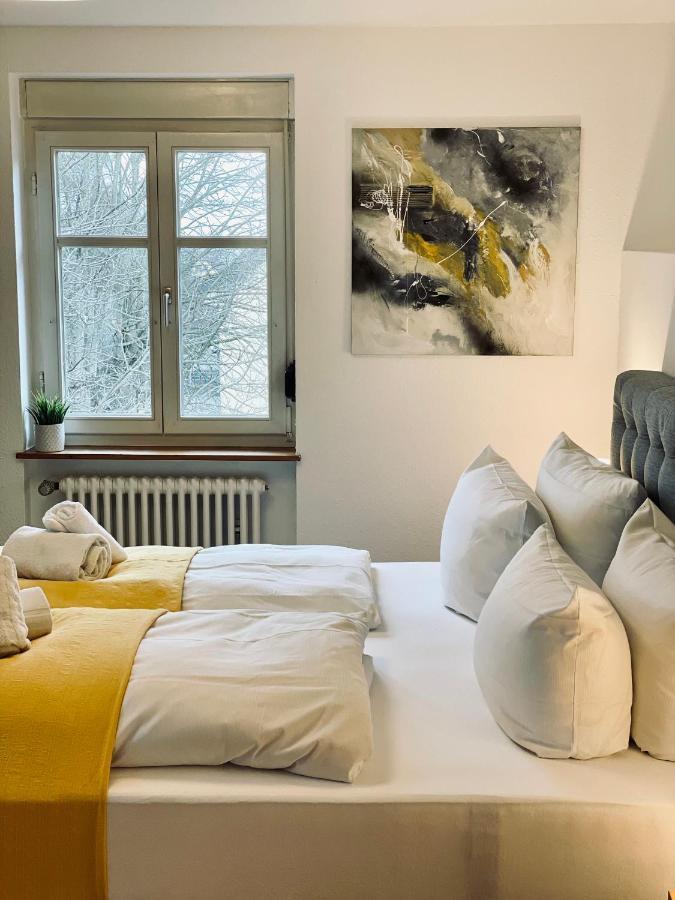 Hotel & Restaurant Gruener Baum Merzhausen Buitenkant foto
